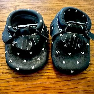 FRESHLY PICKED - DISNEY MICKEY HEADS- SIZE 1 - BLACK